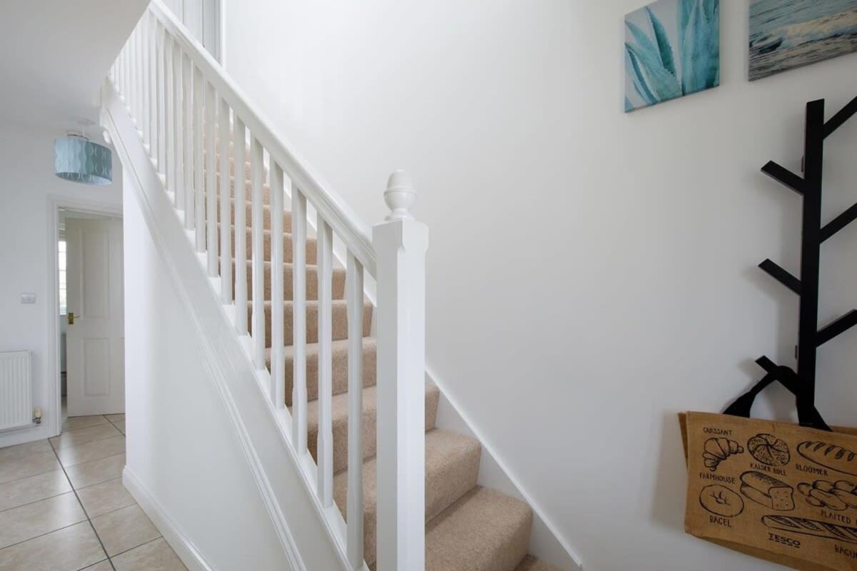 Modern & Stylish Seaside Family Home Chichester Extérieur photo