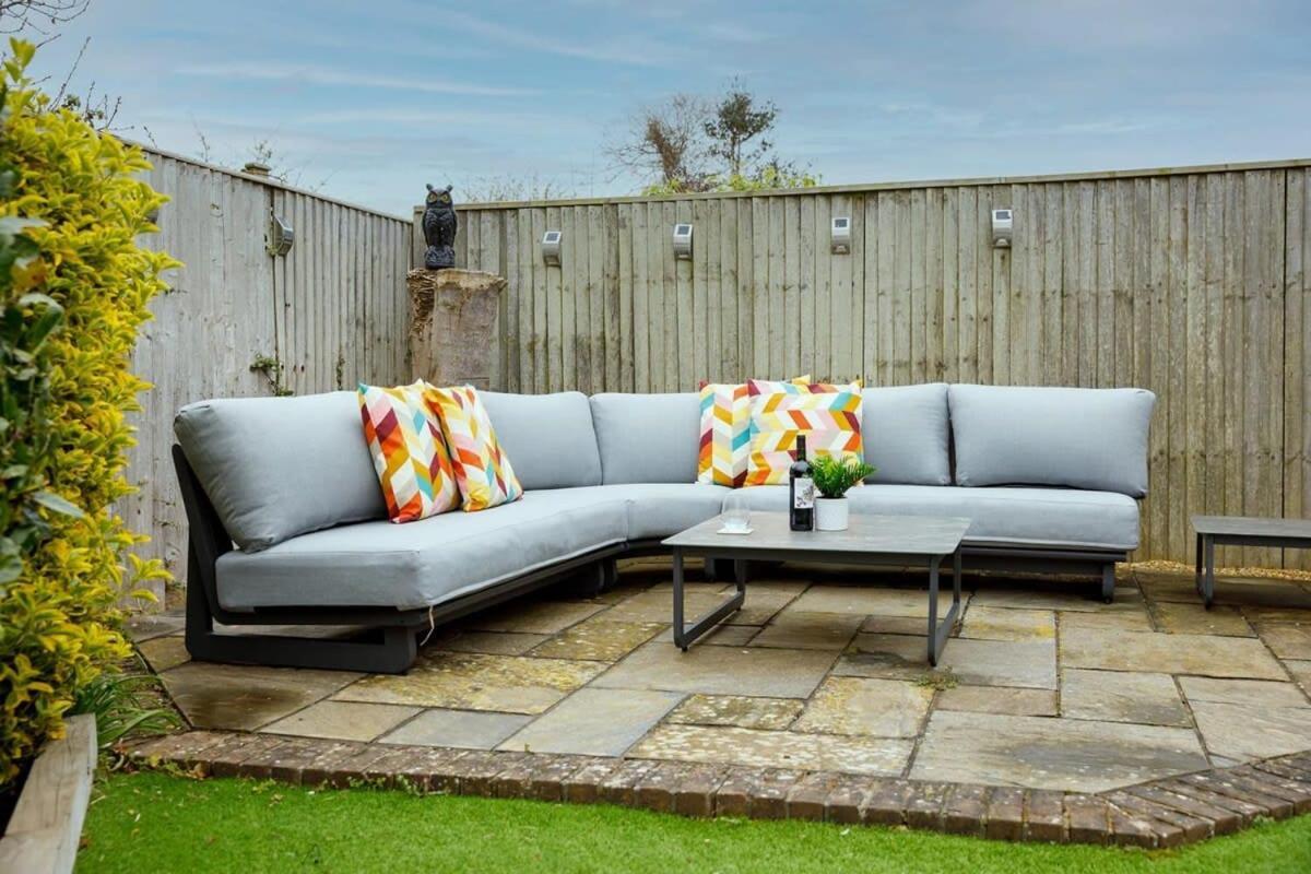 Modern & Stylish Seaside Family Home Chichester Extérieur photo