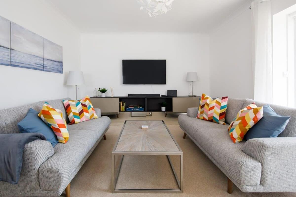 Modern & Stylish Seaside Family Home Chichester Extérieur photo