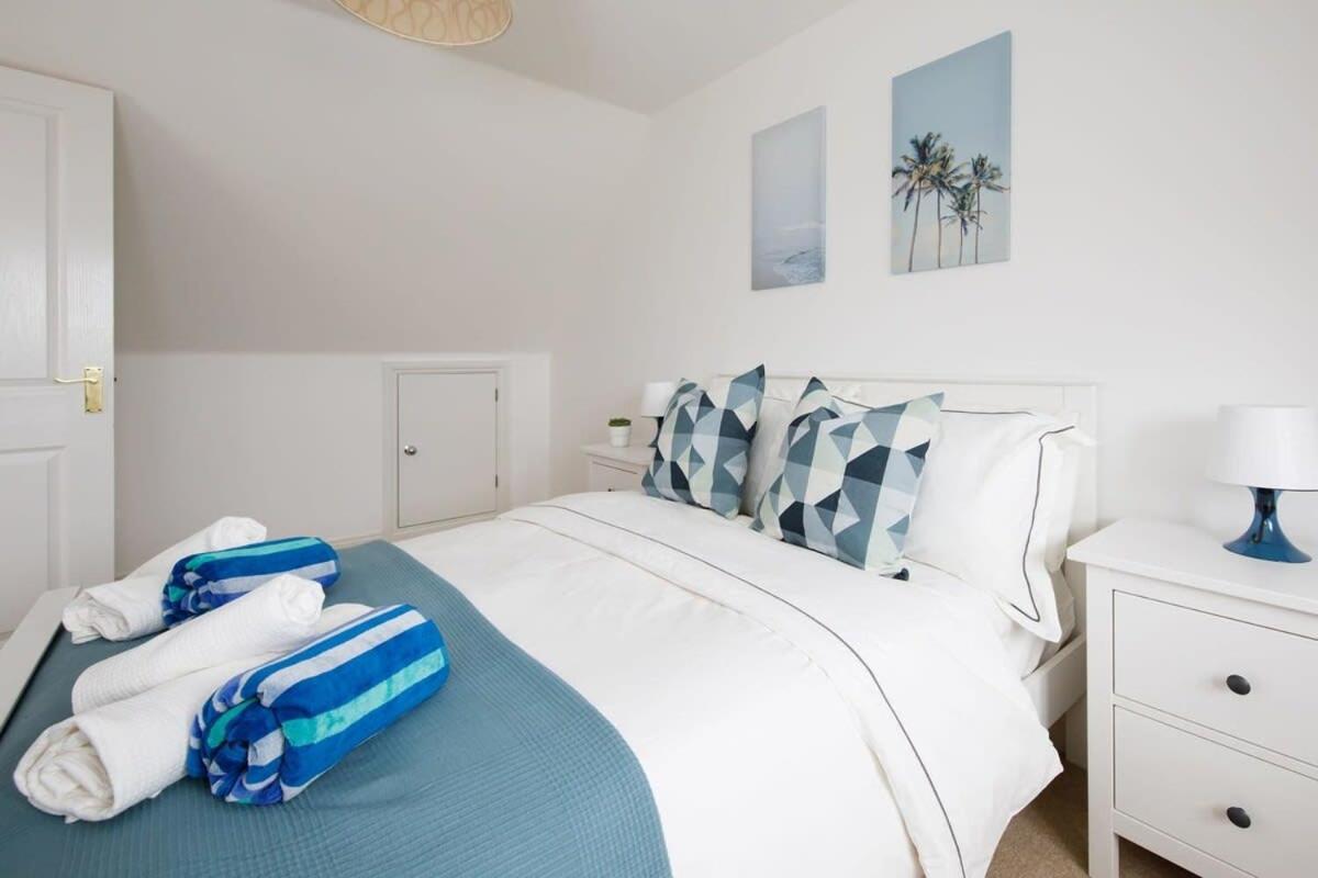 Modern & Stylish Seaside Family Home Chichester Extérieur photo